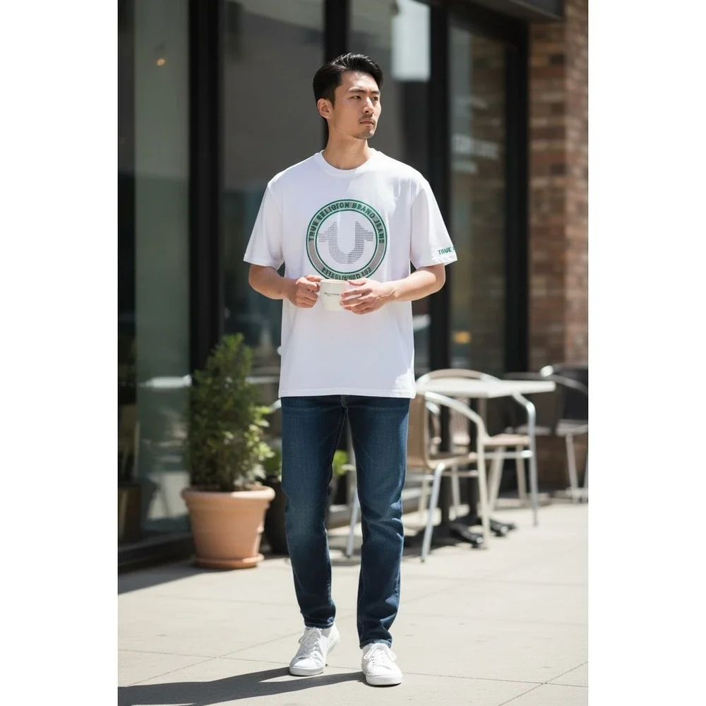 TRUE RELIGION‎ White Green with studs Short Sleeve Graphic T-shirt